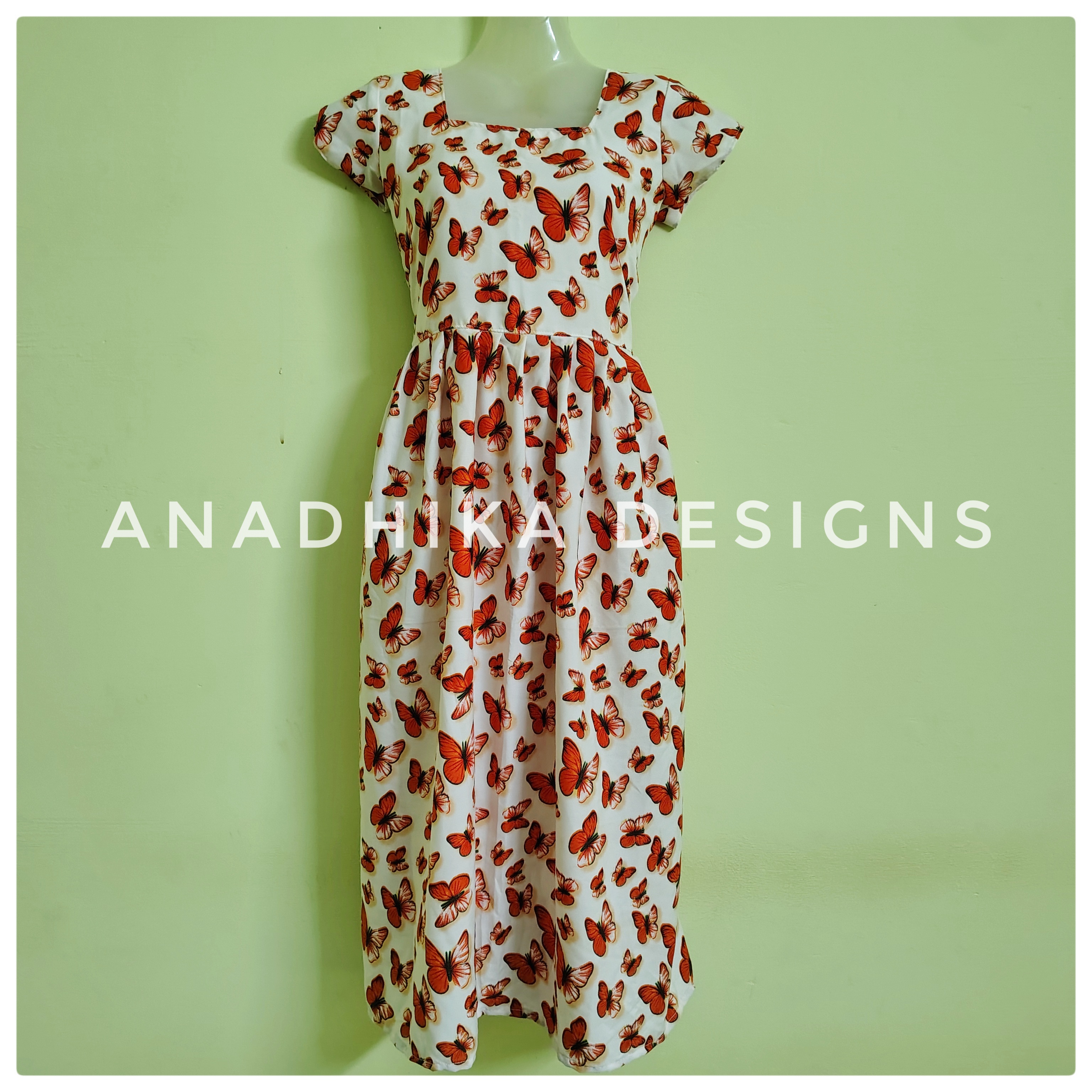 Butterfly printed crepe pleated kurti - XS